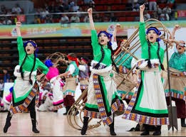 詹姆斯绝杀湖蜜狂欢：GOAT！ 比赛胶着时你永远可以信赖老詹